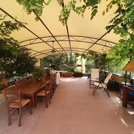 Touristic Apartment "Agata" Сирмионе Экстерьер фото