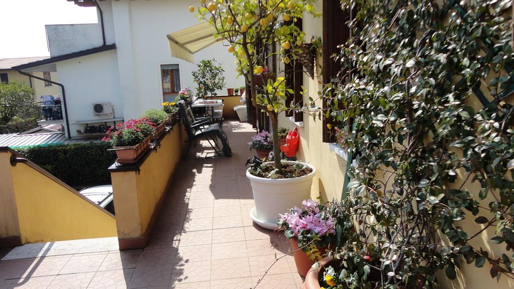 Touristic Apartment "Agata" Сирмионе Номер фото